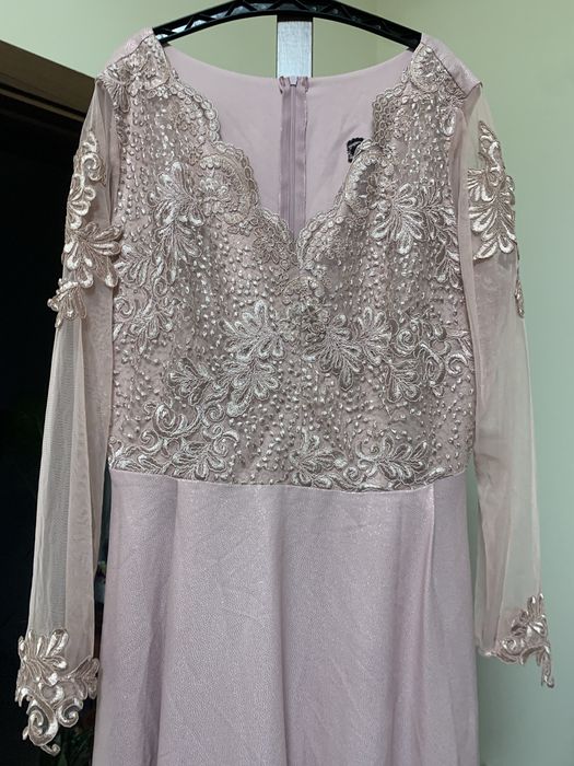 Rochie roz pudra foarte frumoasa marimea 52-54