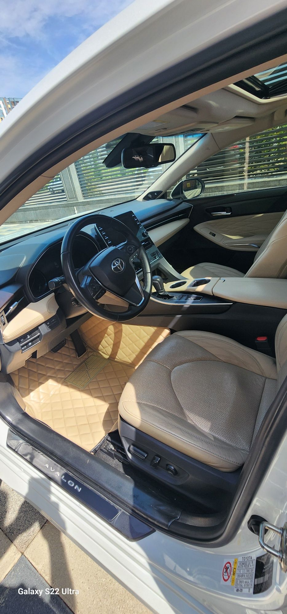 Toyota Avalon LIMETED