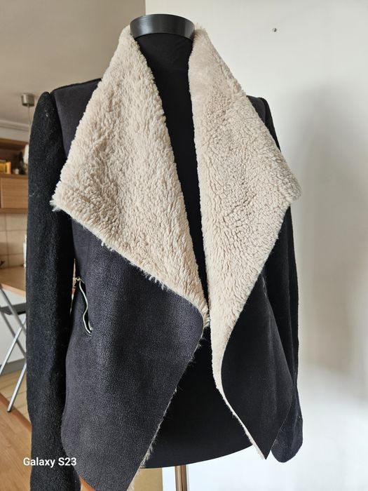Haina Zara.S .150 lei