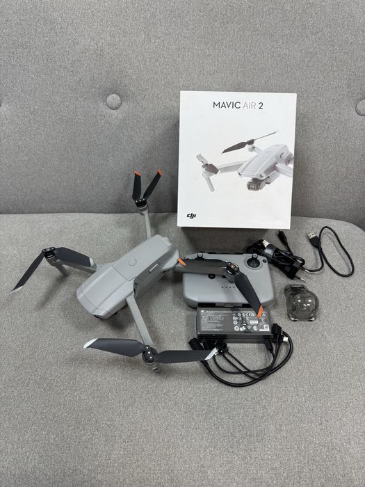 Продавам дрон DJI Mavic AIR 2