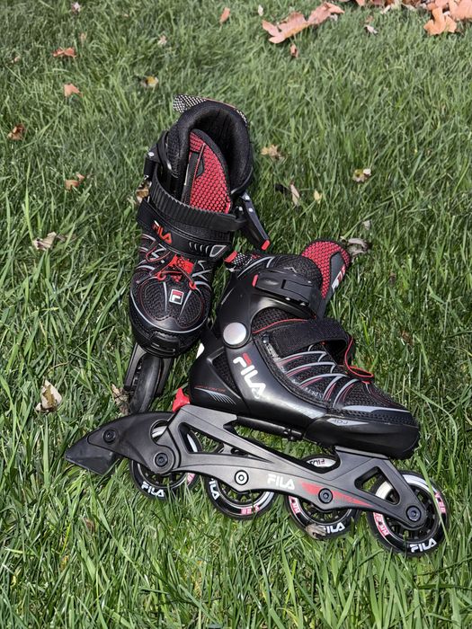 ROLE COPII reglabile 29-32 maxim 2 purtari in stare foarte buna,