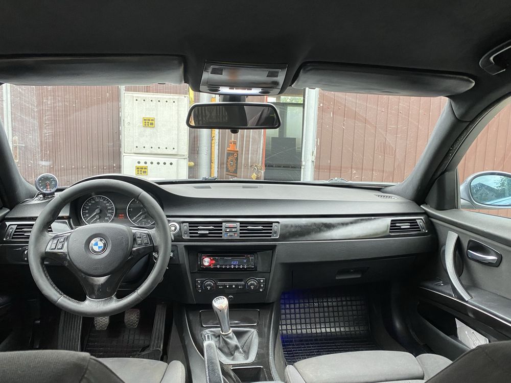 BMW E90 2.0d 163cp