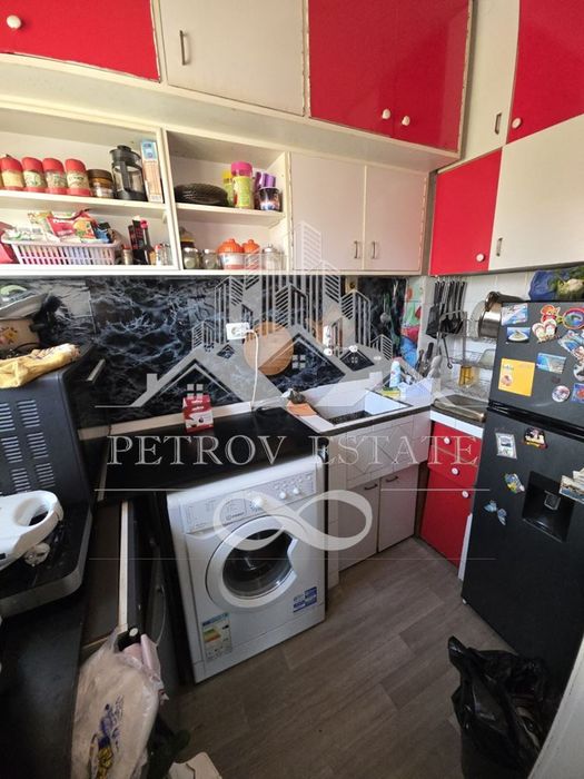 Продава се Къща в Велинград - 300 кв.м за 700 €/кв.м - Снимка #4