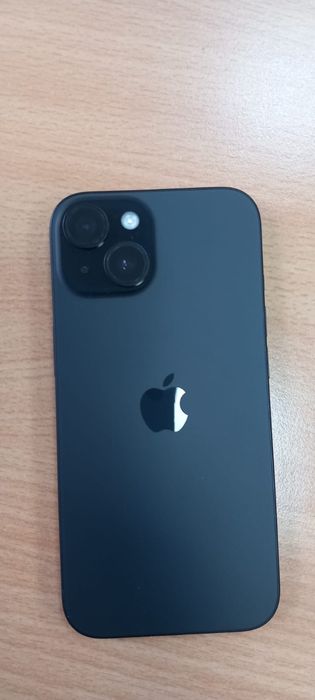 Vand Iphone 15 128 gb