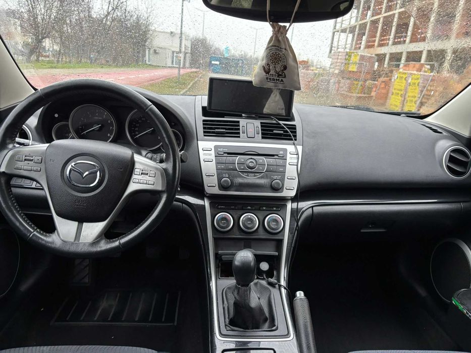 Vand Mazda 6, anul 2009, 1.8, benzina,  120 cp, 2 seturi de jante.