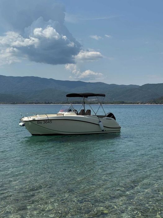 Quicksilver activ 555 open