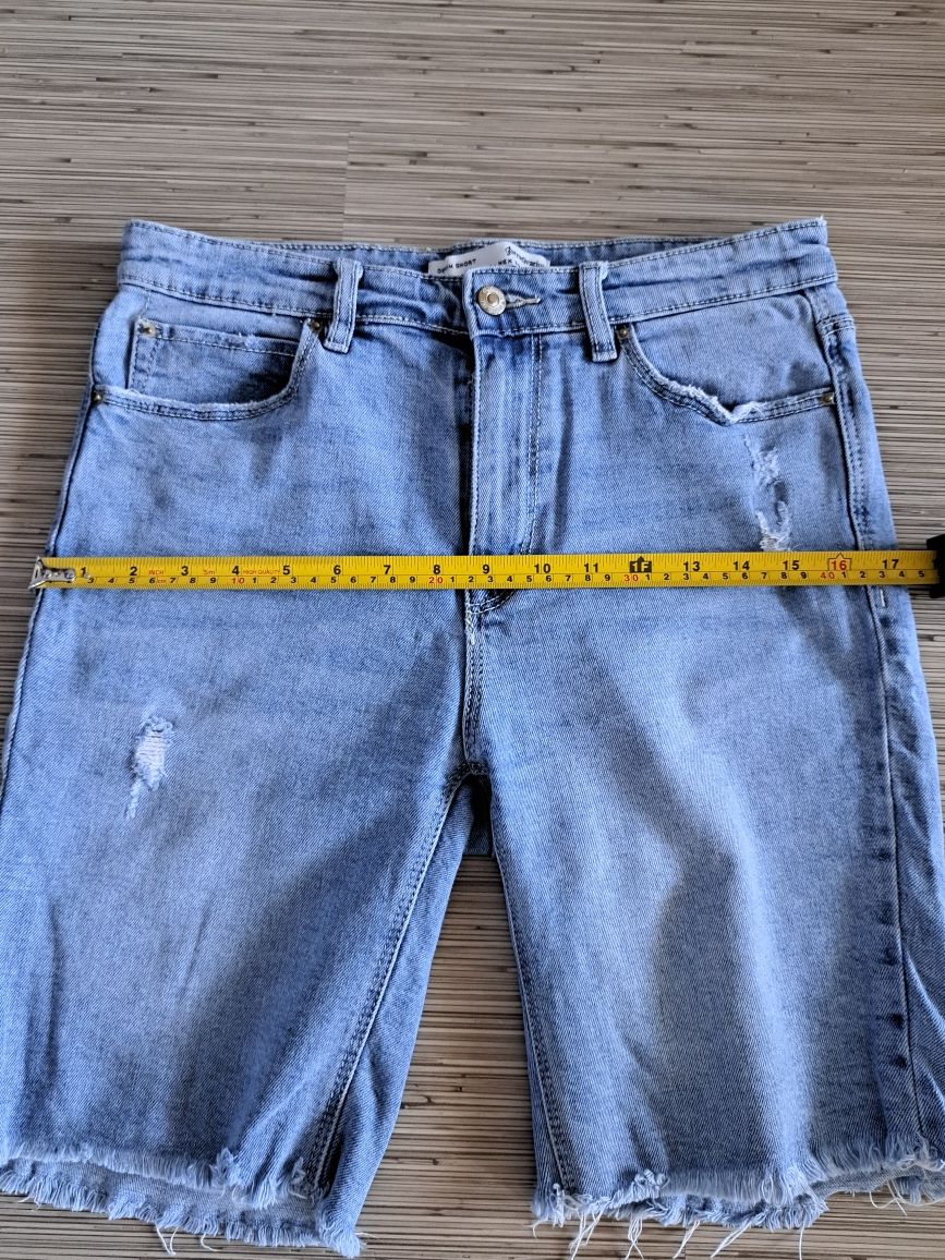 Pause jeans и  Stradivarius  Къси панталони