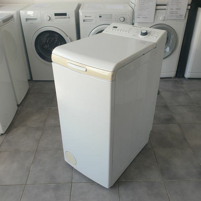 LICHIDARE DE STOC.  Masina de spălat Whirlpool, cu incarcare verticală