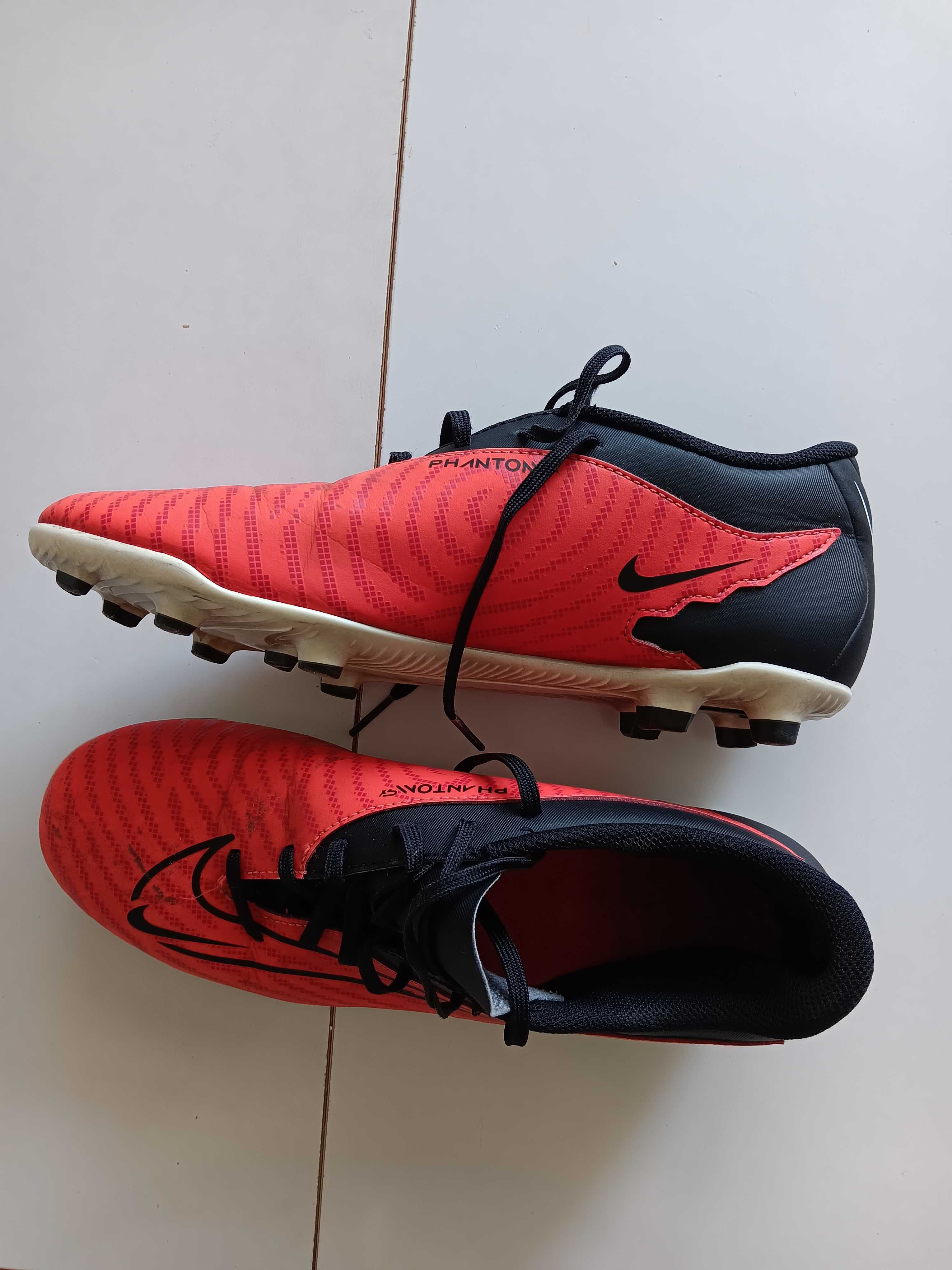 Футболни обувки, бутонки Nike Phantom 42 номер