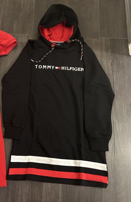 Pulover tip rochie Tommy Hilfiger S-M