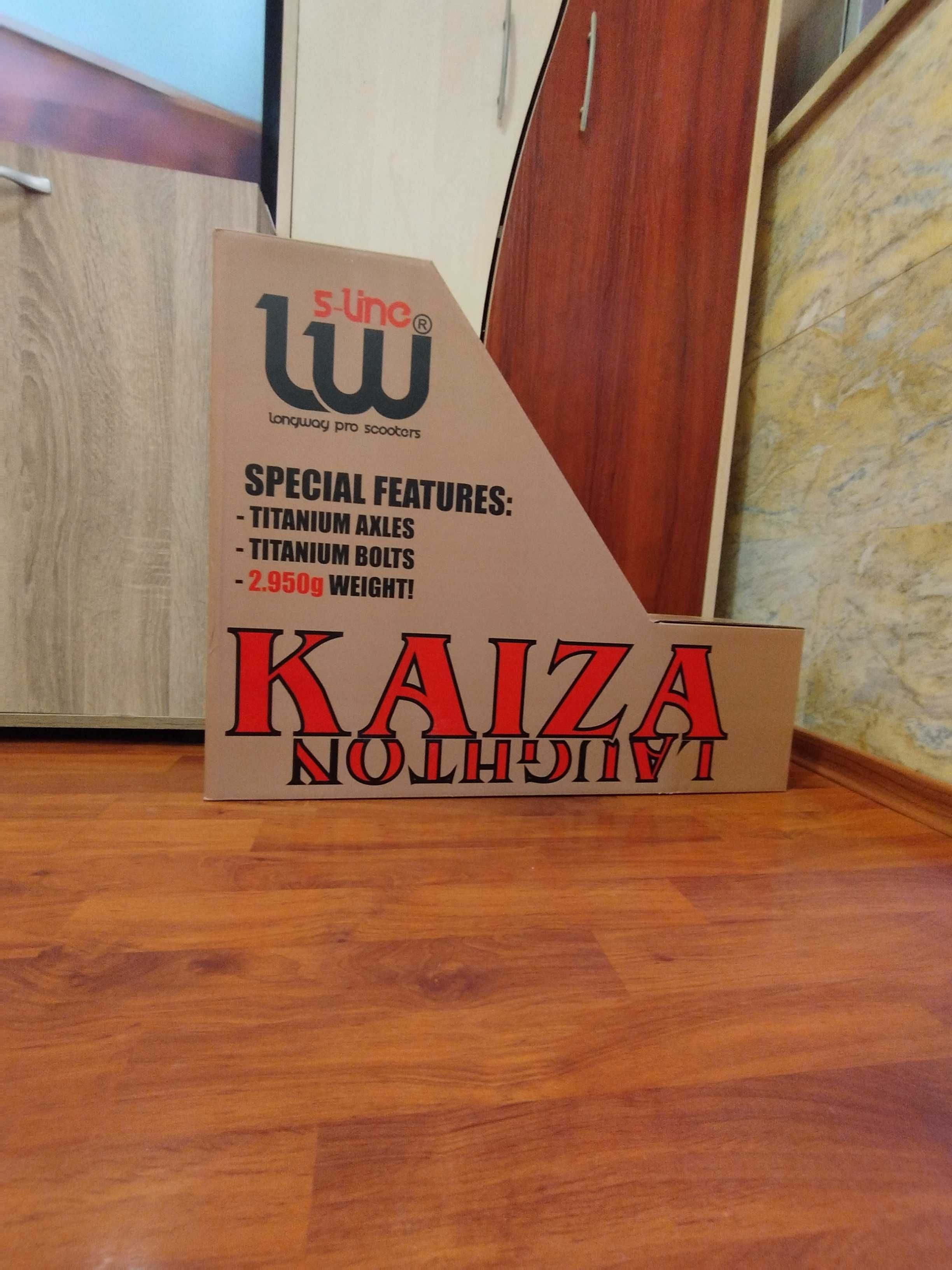 Тротинетка Kaiza Pro Black, тежи само 2.9кг.запазена .