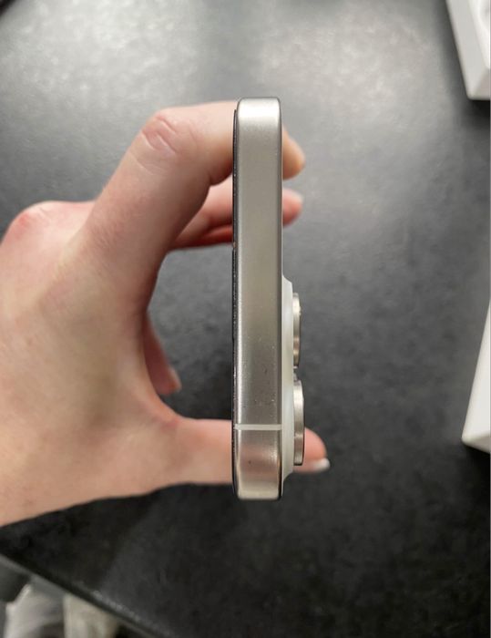 Iphone 15 pro max white 256 gb