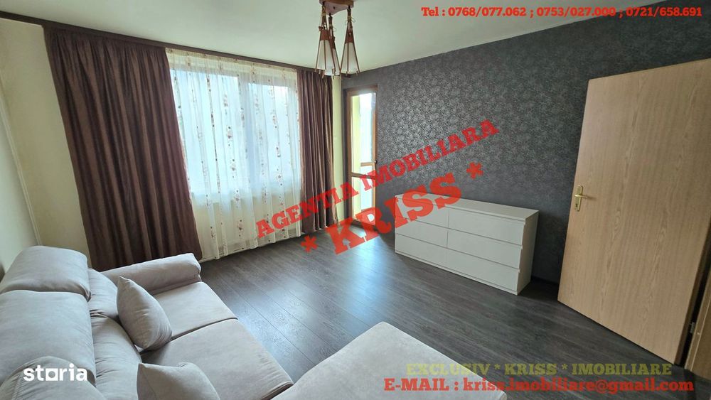 Închiriez Apartament 3 Camere ULTRACENTRAL Cf. 1 Decomandat Et. 2 Mob.