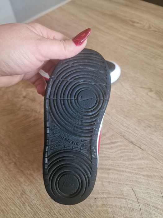 Детски маратонки найк 27 номер