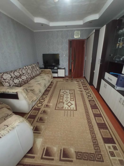 Сдам 2х-комнатную квартиру длительно.