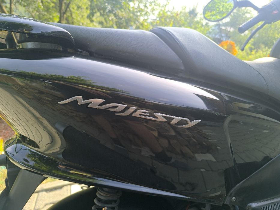 Продавам скутер Yamaha Majesty