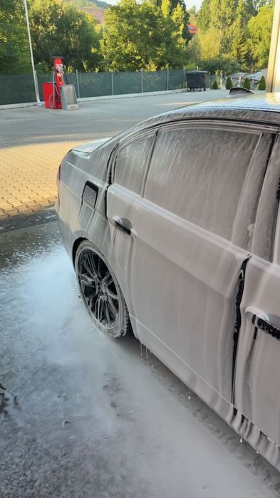 Vand BMW E90 2008 • Xenon •Logic 7 •Faza lunga scurtă automată