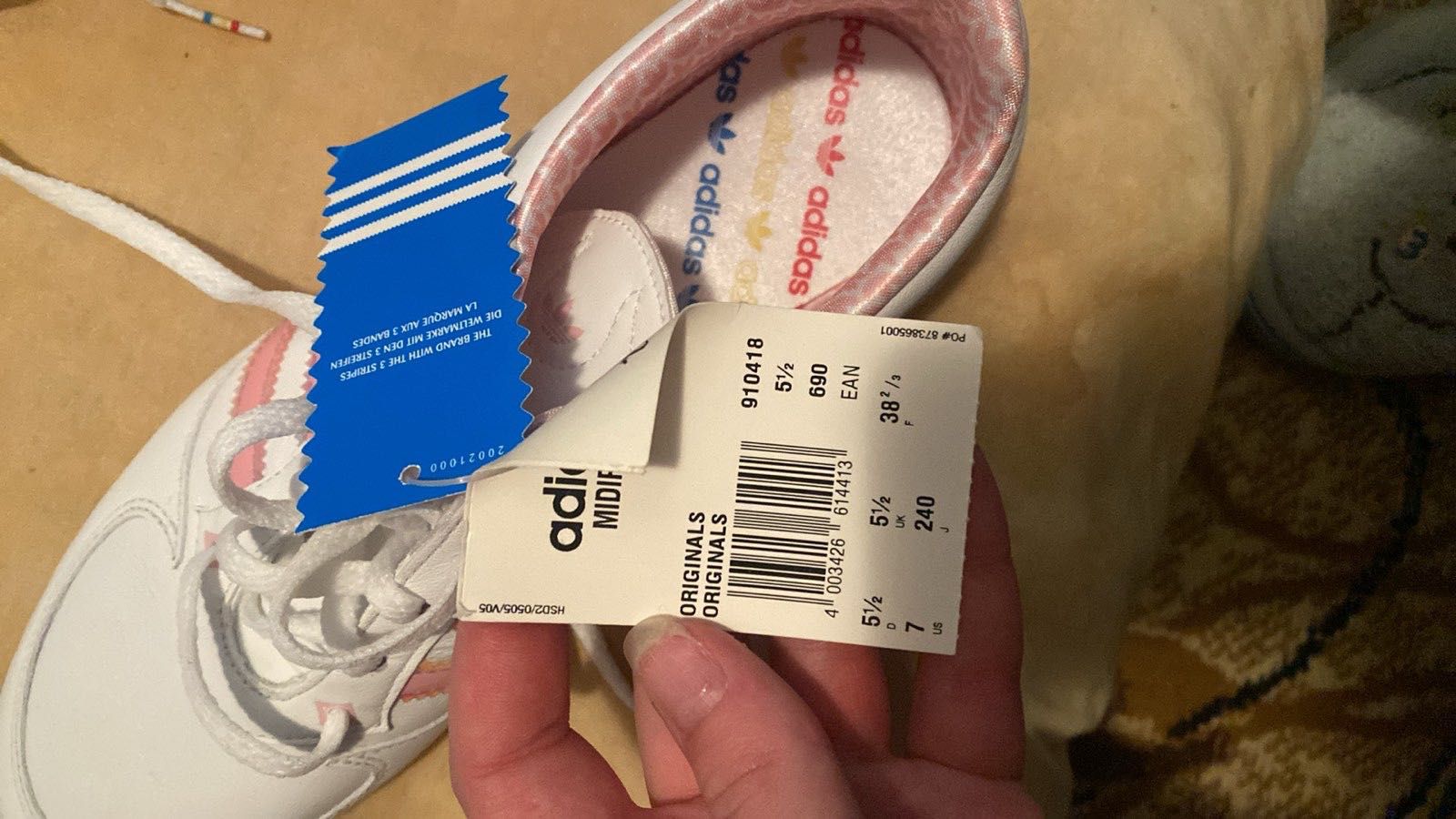 Чисто нови ADIDAS ORIGINALS дамски маратонки