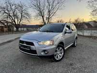 Mitsubishi Outlander 2011 2.2Diesel 177CP 4x4 7-Locuri
