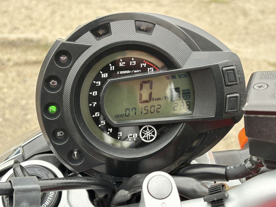 Vând Yamaha FZ6N