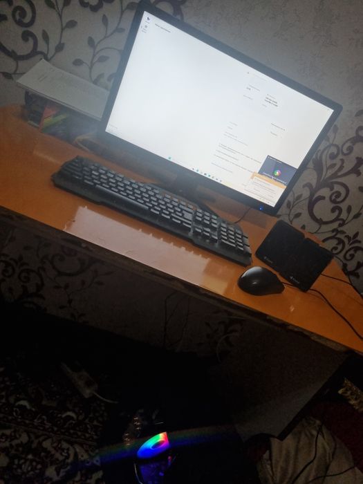 Igravoy komp holati zo'r narxi arzon tezda sotiladi