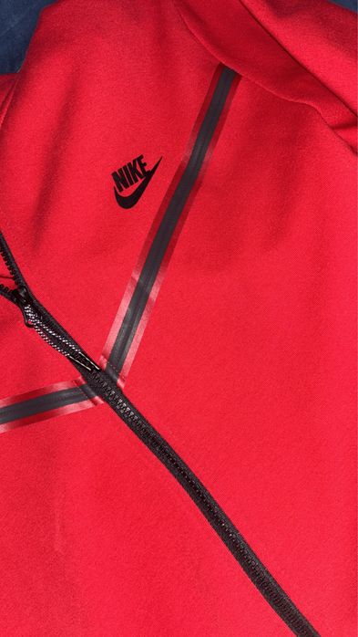 Hanorac Nike tech fleece rosu XL