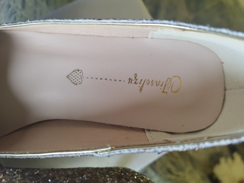 Дамски обувки 37 номер