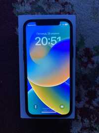 IPhone 12 (blue)