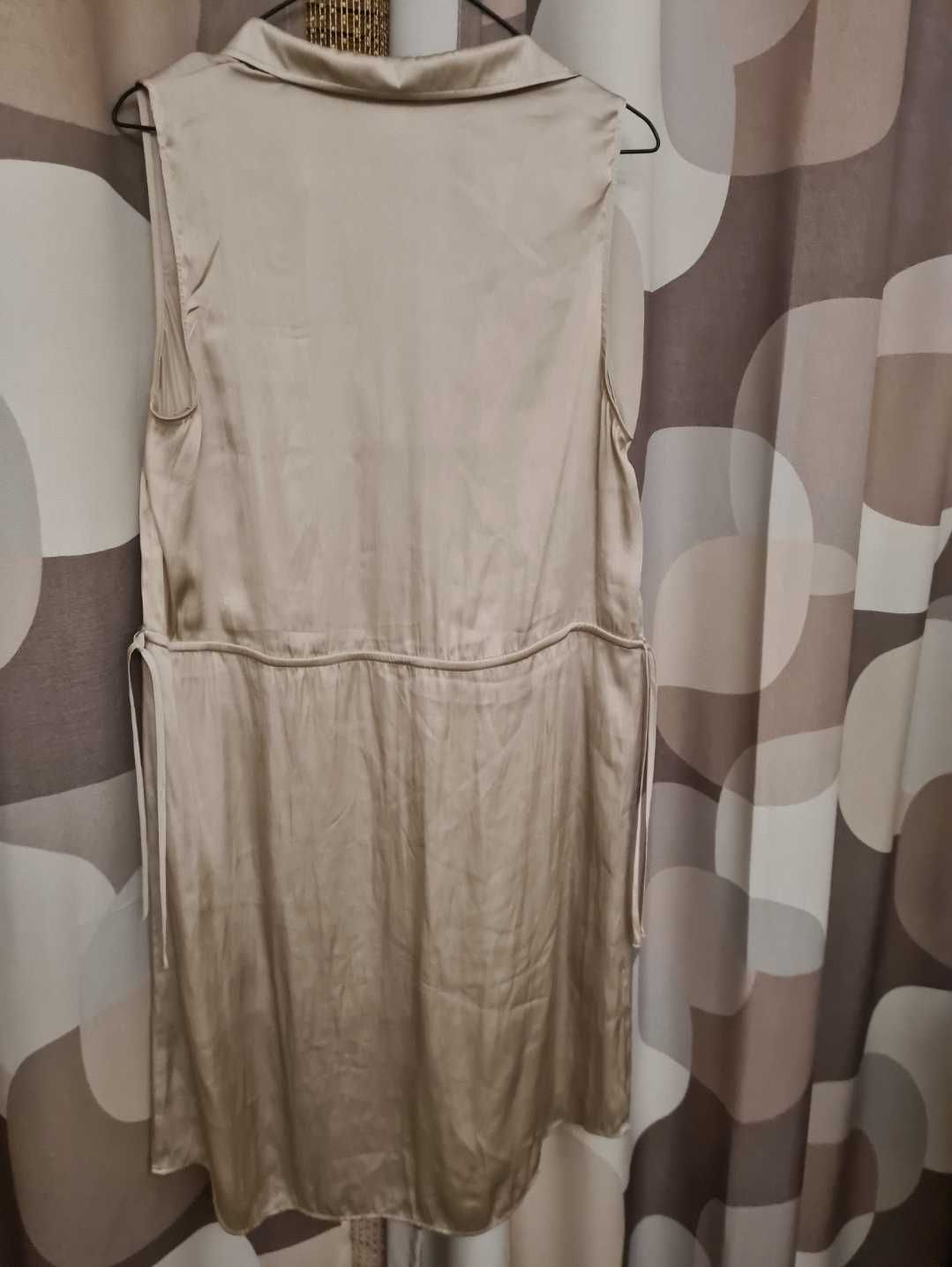 Rochie office /elegantă /de ocazie mărimea M/L nude H&M