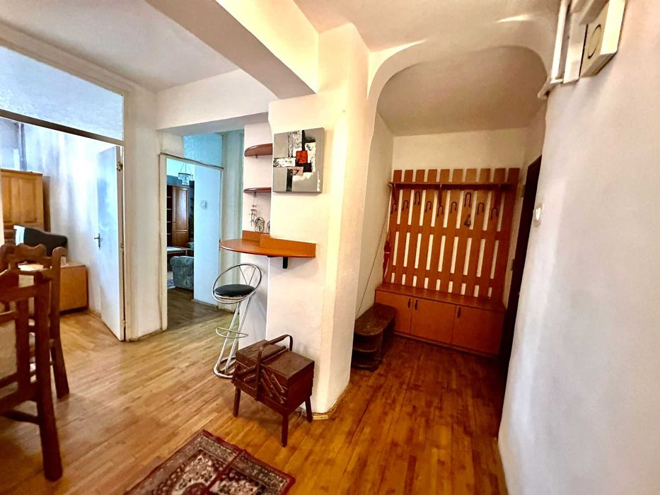 Persoana Fizica Inchiriez Apartament Semicentral Dorobantilor 4 camere