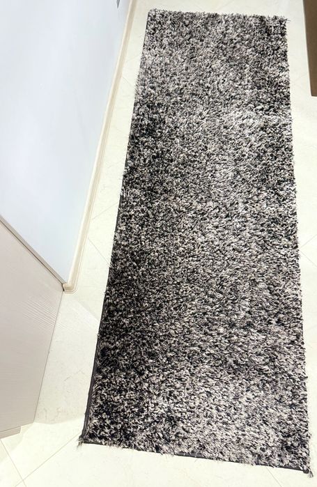 Два броя пътеки къс косъм