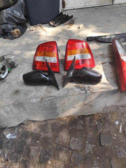 Стопове и огледала за opel astra hatchback от 98 до 2003 година