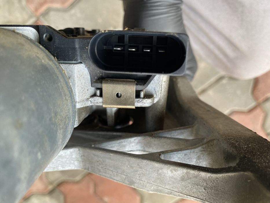 Ansamblu stergatoare audi a4 b9 2.0 tdi 2017