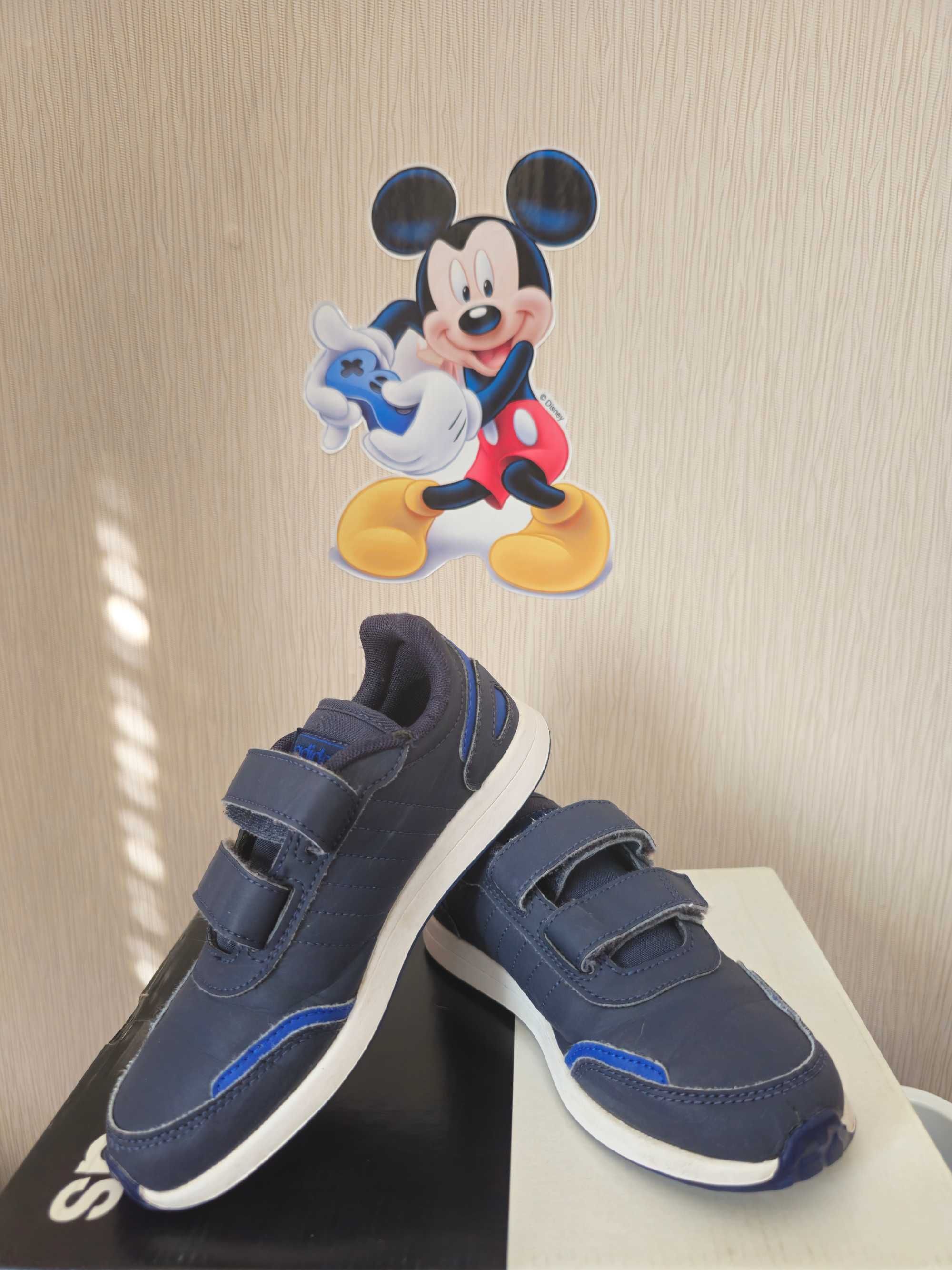 Adidas маратонки