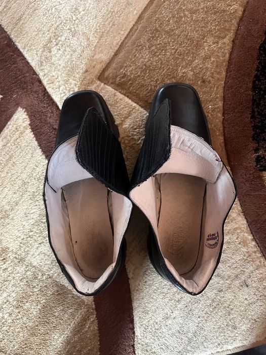 Ghete din piele intoarsa