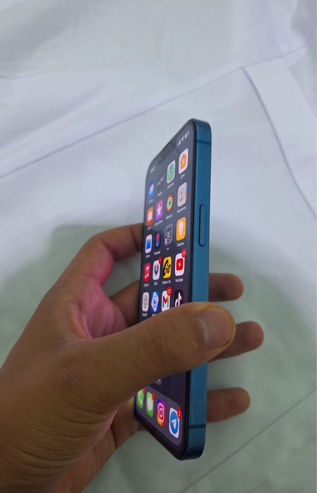 iphone  13.  128gb.