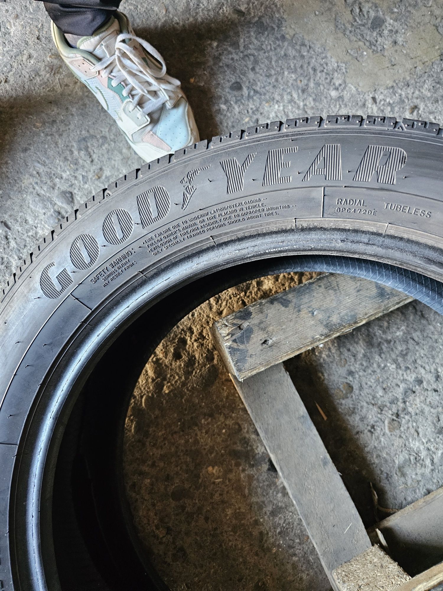 2 anvelope vara 225 55 19 Goodyear