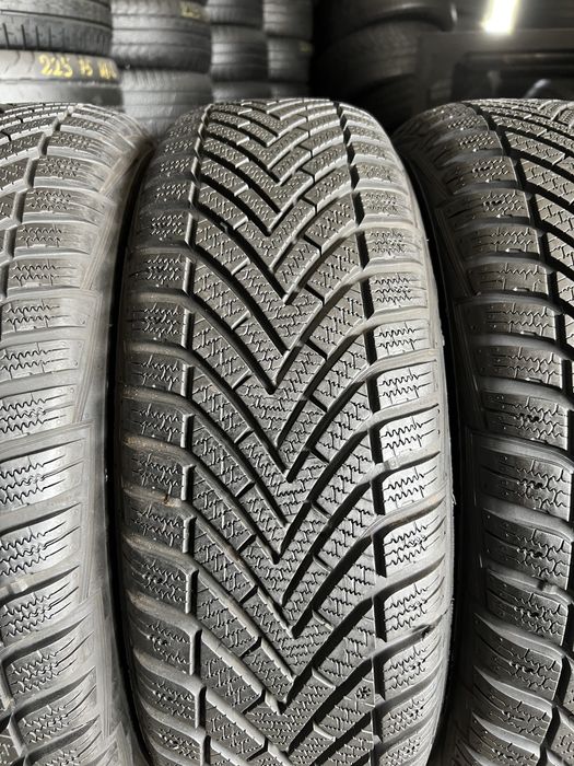 4 anvelope de iarna 195/65/15 Vredestein 8 mm DOT 2023-2024!