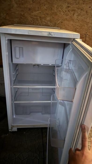 Холодильник бирюса