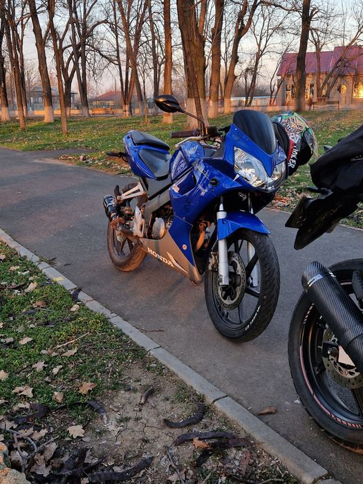 Vand honda cbr 125