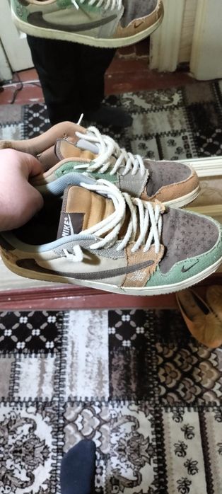 Nike кроссовка 44р