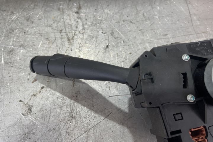 Maneta stergatoare parbriz si luneta 96474013XT / 96 474 013 XT Citro