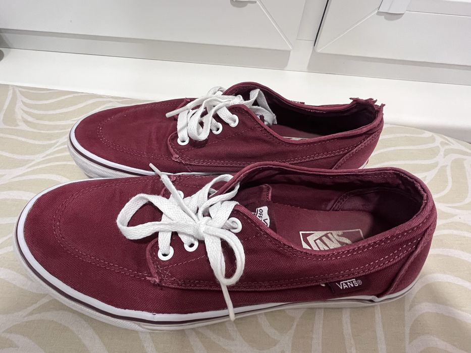 Мъжки кецове Nike и VANS
