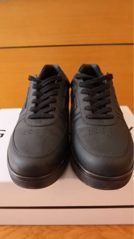 Мъжки обувки Givenchy