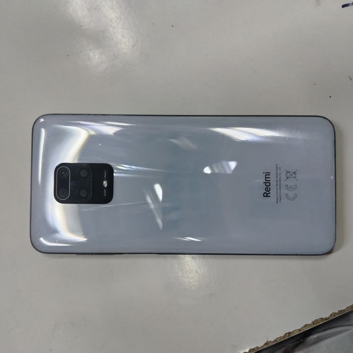 продам телефон Redmi 9 pro
