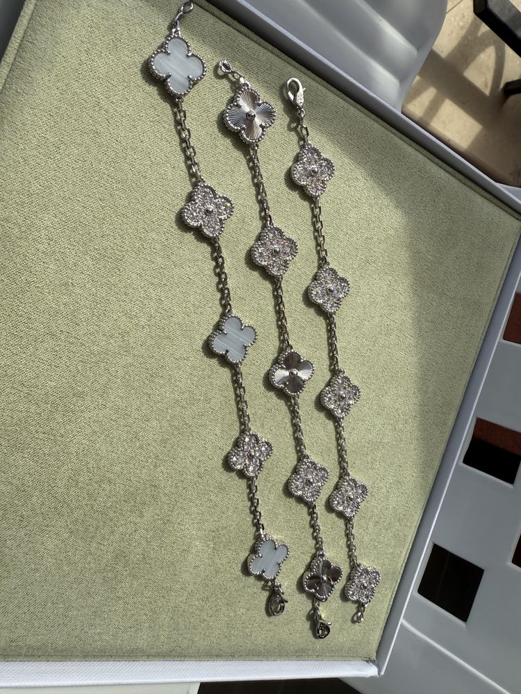 Van Cleef & Arpels гривни