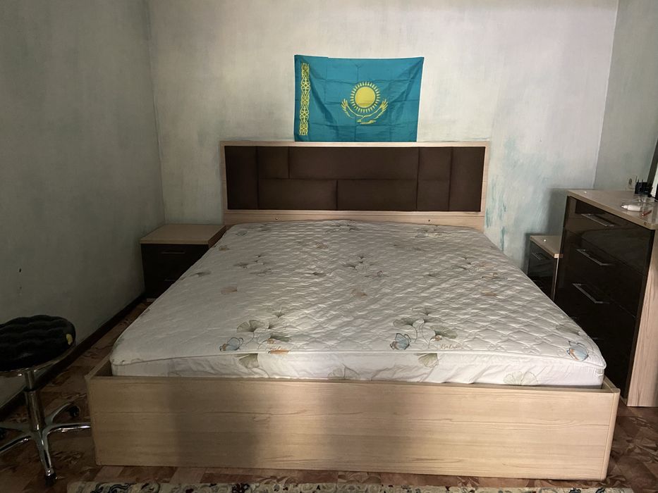 Спальная гарнитура