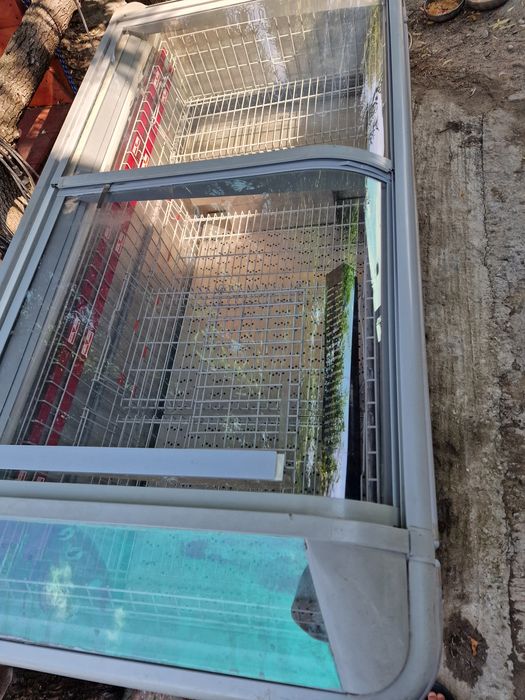 Lada frigorifica AHT DEFECTA