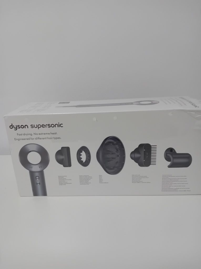 Reducere uscator de par dyson supersonic HD07 black edition, nou