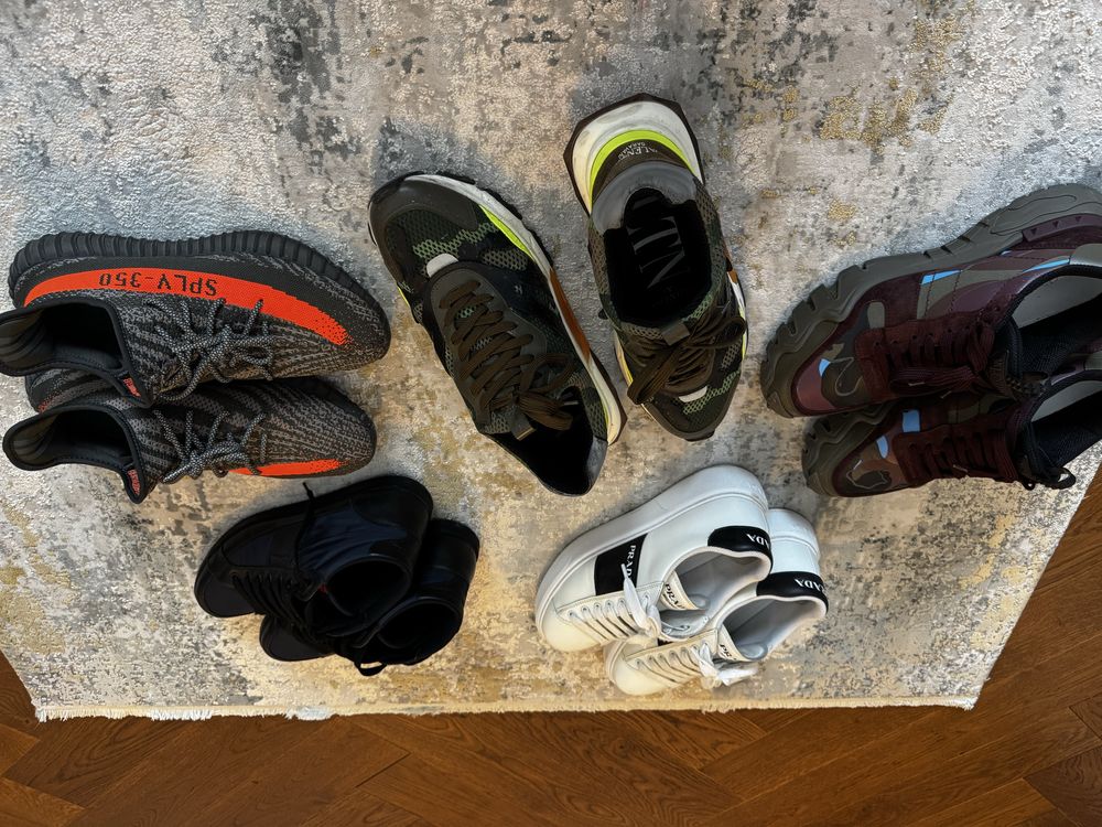 Lot adidasi Prada / Valentino/ Yeezy nr. 44 originali 100%